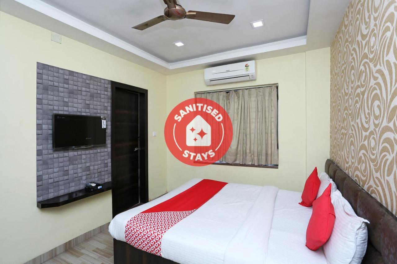 Oyo 7790 Hotel Royal Height Колката Екстериор снимка