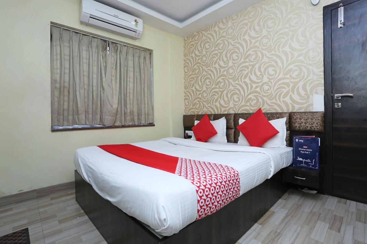 Oyo 7790 Hotel Royal Height Колката Екстериор снимка
